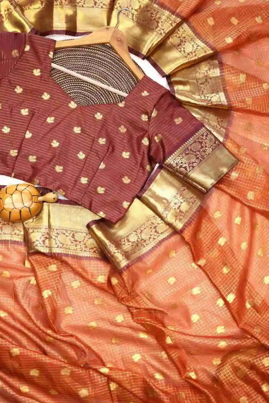 FANCY-BANARASI-TISSUE-WEAVING-BUTTI-WORK-WITH-HEAVY-BORDER-WORK-SAREE-WITH-UNSTITCHED-BLOUSE-FESTIVE-WEAR-WHOLESALE-PRICE-ETHNIC-GARMENT-10.webp