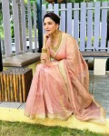 FANCY-BANRASI-CRUSH-TWILL-SEQUENCE-AND-DORI-EMBROIDERY-WORK-SAREE-WITH-UNSTITCHED-BLOUSE-PARTY-WEAR-WHOLESALE-PRICE-ETHNIC-GARMENT-3.webp