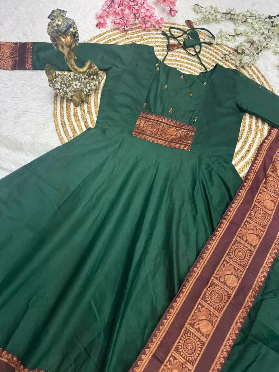 FANCY-PATTU-COTTON-HANDWORK-AND-JACQUARD-WEAVING-ZARI-BORDER-WORK-GOWN-WITH-DUPATTA-FESTIVE-WEAR-WHOLESALE-PRICE-ETHNIC-GARMENT-4.webp