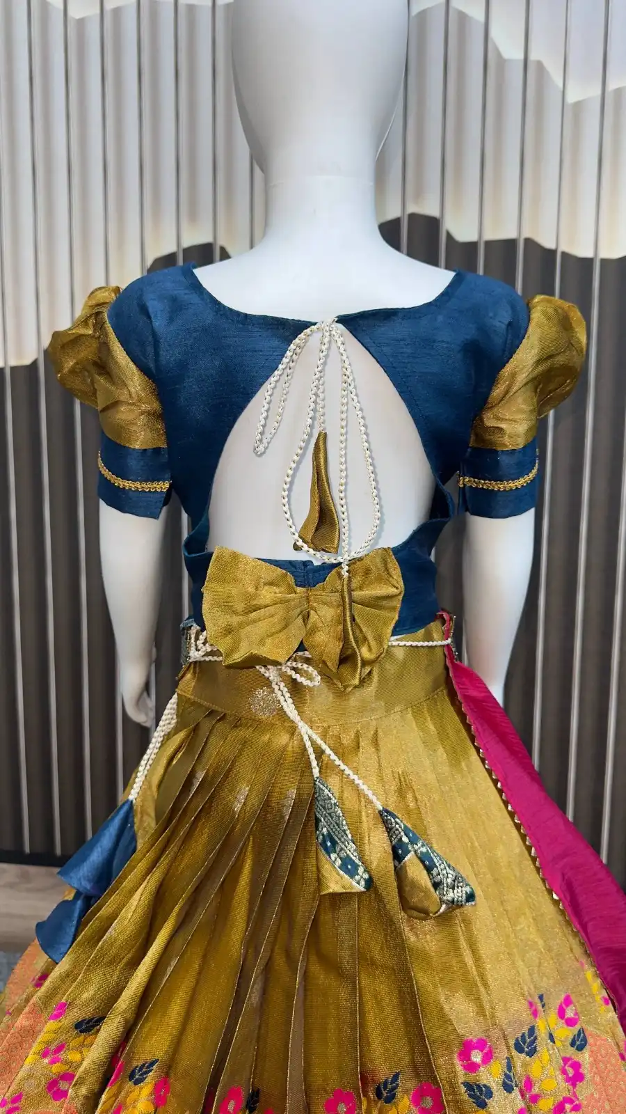 FANCY PURE MONO HAND WORK KID'S LEHENGA CHOLI WITH DUPATTA FESTIVE WEAR WHOLESALE PRICE ETHNIC GARMENT (6)