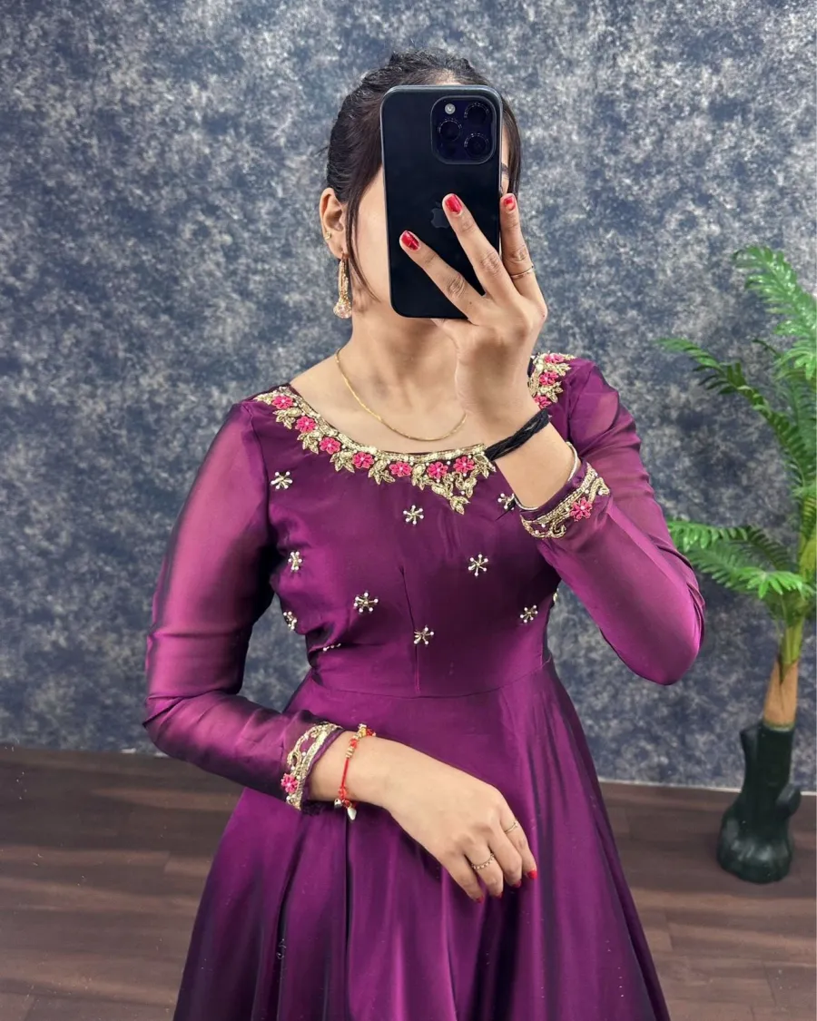 FANCY RANGOLI SILK HANDWORK GOWN WITH DUPATTA FESTIVE WEAR WHOLESALE PRICE ETHNIC GARMENT (11)