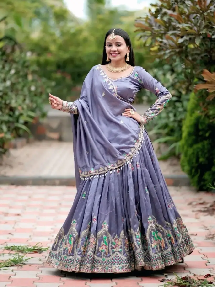 LATEST-CHINON-EMBROIDERY-CODING-THREAD-WORK-LEHENGA-CHOLI-WITH-DUPATTA-WEDDING-WEAR-WHOLESALE-PRICE-ETHNIC-GARMENT-3.webp