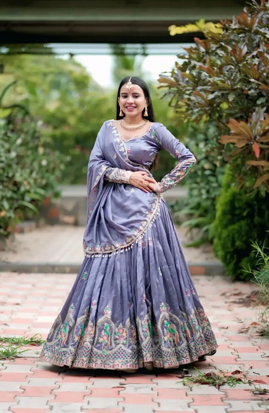 LATEST-CHINON-EMBROIDERY-CODING-THREAD-WORK-LEHENGA-CHOLI-WITH-DUPATTA-WEDDING-WEAR-WHOLESALE-PRICE-ETHNIC-GARMENT-5.webp