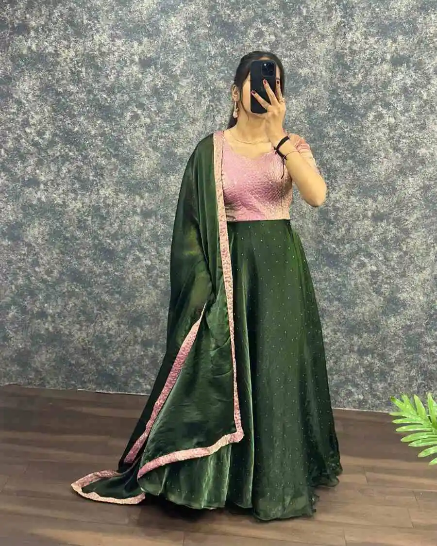 MODERN-FENDY-EMBROIDERY-SEQUENCE-WORK-GOWN-WITH-DUPATTA-FESTIVE-WEAR-WHOLESALE-PRICE-ETHNIC-GARMENT-7.webp