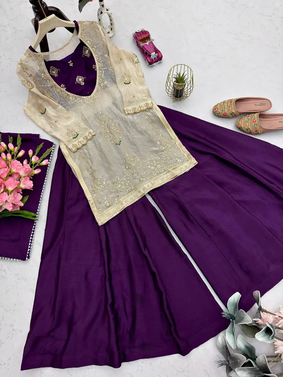 MODERN-FENDY-SILK-TOP-CHOLI-WITH-PALAZZO-AND-DUPATTA-WEDDING-WEAR-WHOLESALE-PRICE-ETHNIC-GARMENT-7.webp
