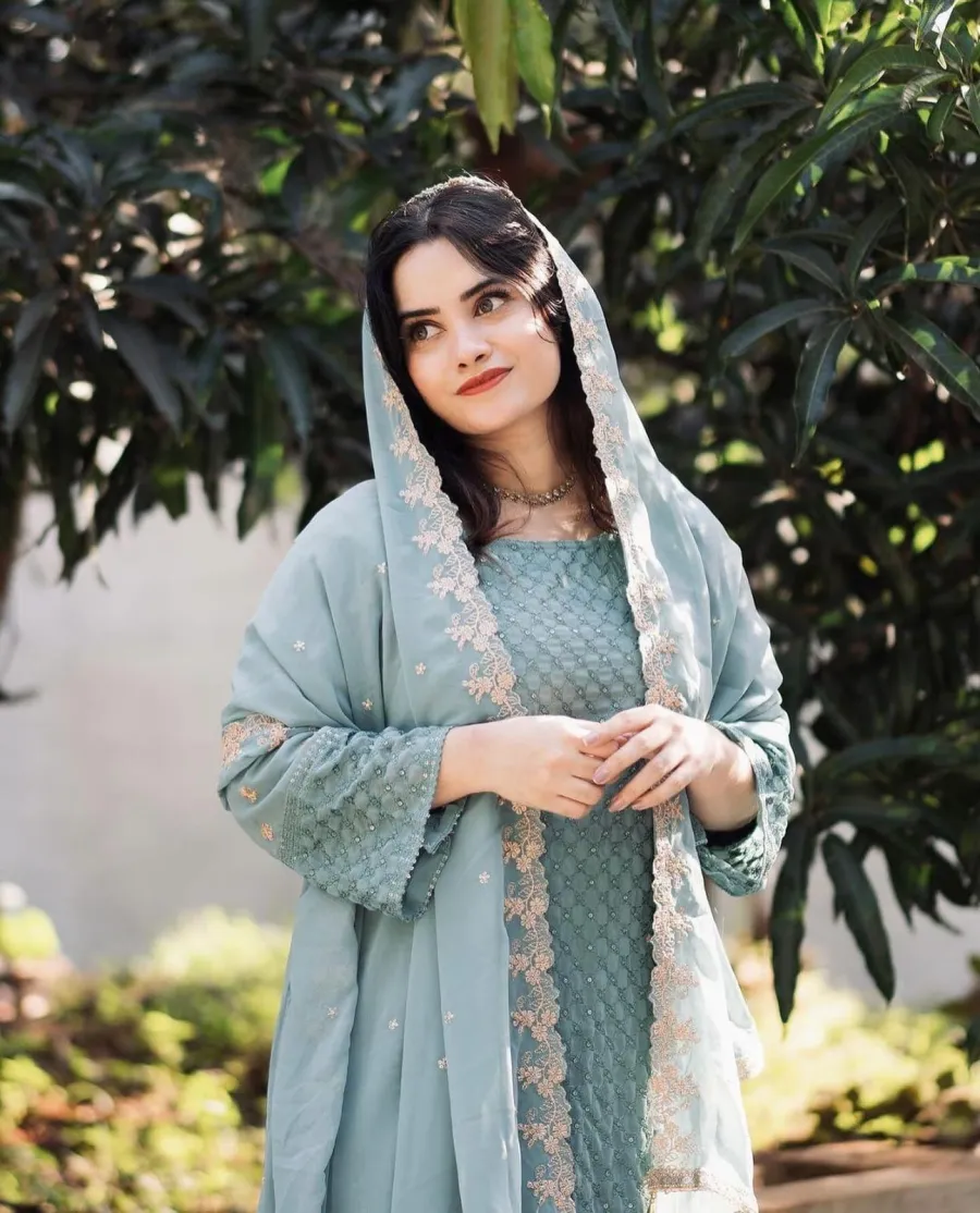 MODERN GEORGETTE SEQUENCE CODING EMBROIDERY WORK TOP BOITTOM WITH DUPATTA FESTIVE WEAR WHOLESALE PRICE ETHNIC GARMENT (11)
