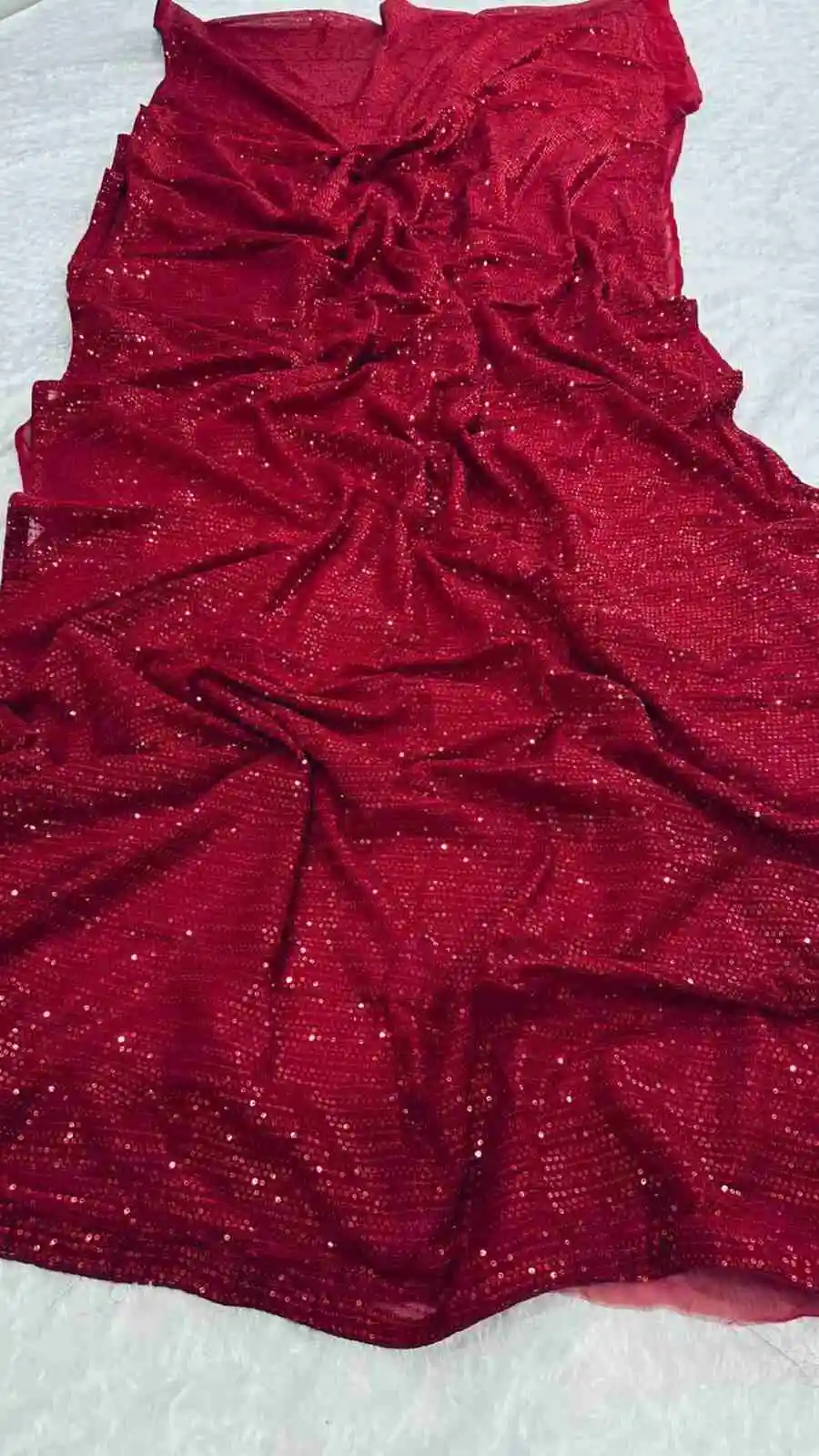 MODERN-GEORGETTE-SEQUENCE-WORK-SAREE-WITH-UNSTITCHED-BLOUSE-PARTY-WEAR-WHOLESALE-PRICE-ETHNIC-GARMENT-1.webp