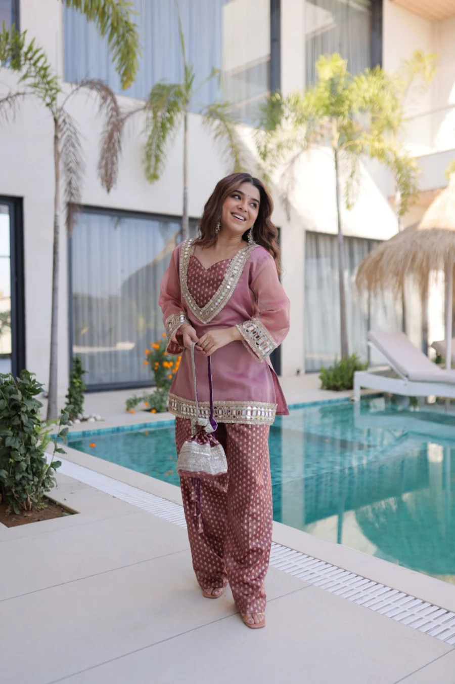 MODERN-SALASA-FABRIC-WITH-MIRROR-LACE-WORK-TOP-BOTTOM-WITH-BATWA-FESTIVE-WEAR-WHOLESALE-PRICE-ETHNIC-GARMENT-23.webp