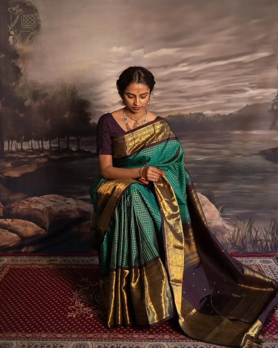 NEW-ARRIVAL-BANARASI-SILK-WEAVING-WORK-SAREE-WITH-UNSTITCHED-BLOUSE-FESTIVE-WEAR-WHOLESALE-PRICE-ETHNIC-GARMENT-1-1.webp