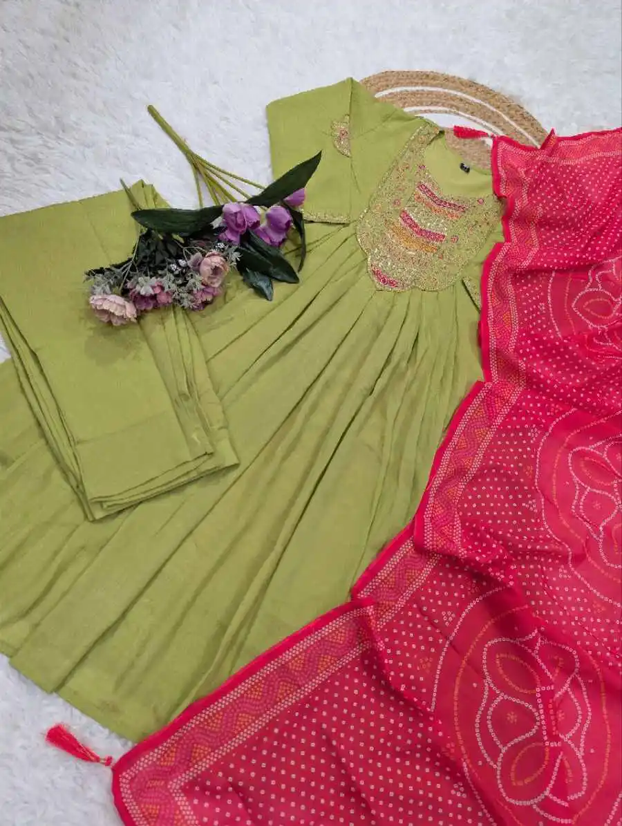 NEW-ARRIVAL-CP-VICHITRA-SEQUENCE-CODING-EMBROIDERY-WORK-TOP-BOTTOM-WITH-DUPATTA-FESTIVE-WEAR-WHOLESALE-PRICE-ETHNIC-GARMENT-12.webp