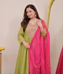 NEW-ARRIVAL-CP-VICHITRA-SEQUENCE-CODING-EMBROIDERY-WORK-TOP-BOTTOM-WITH-DUPATTA-FESTIVE-WEAR-WHOLESALE-PRICE-ETHNIC-GARMENT-4-1.webp