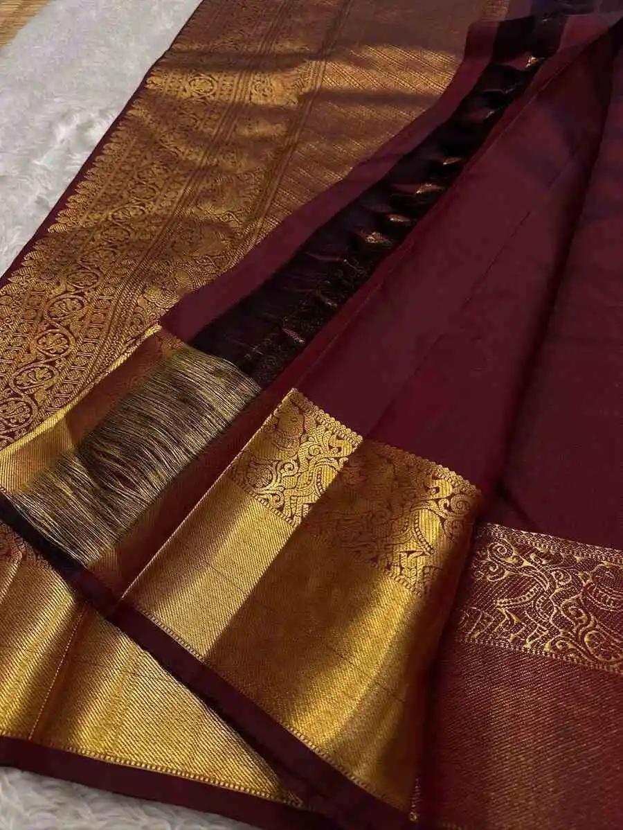 NEW-ARRIVAL-LICHI-SILK-BANARASI-WEAVING-WORK-SAREE-WITH-UNSTITCHED-BLOUSE-FESTIVE-WEAR-WHOLESALE-PRICE-ETHNIC-GARMENT-14.webp