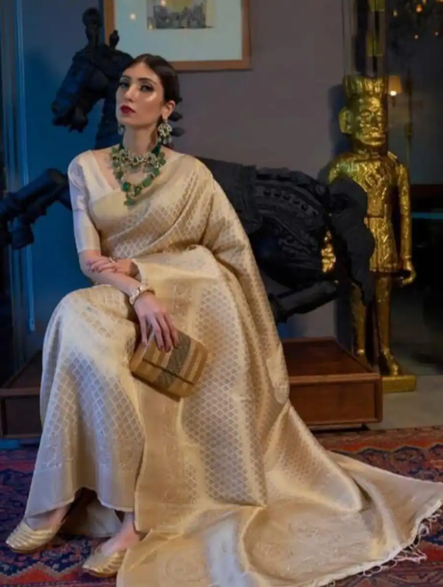 NEW-ARRIVAL-LICHI-SILK-JACQUARD-WORK-SAREE-WITH-UNSTITCHED-BLOUSE-FESTIVE-WEAR-WHOLESALE-PRICE-ETHNIC-GARMENT-4.webp