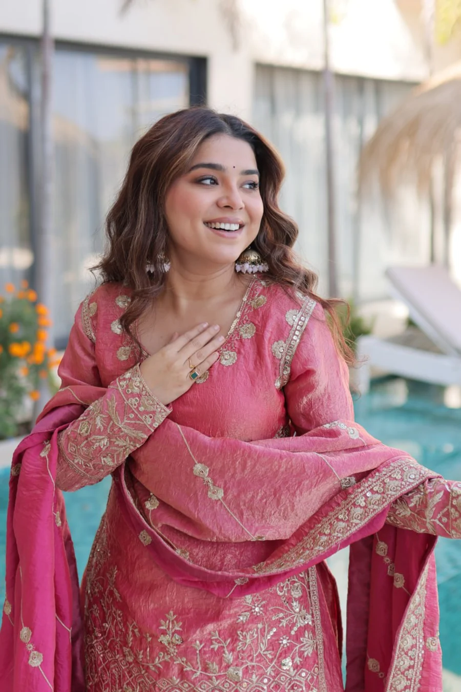 RICH-LOOK-FENDY-CRUSH-ZARI-SEQUENCE-EMBROIDERY-WORK-TOP-PALAZZO-WITH-DUPATTA-WEDDING-WEAR-WHOLESALE-PRICE-ETHNIC-GARMENT-4.webp