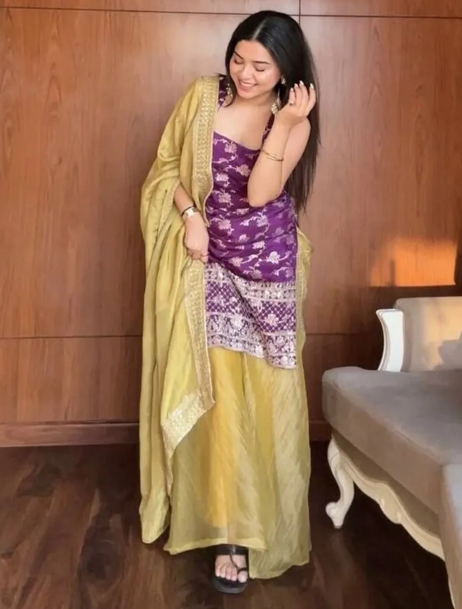 RICH LOOK JACQUARD THREAD WITH SEQUENCE WORK TOP PALAZZO WITH DUPATTA FESTIVE WEAR WHOLESALE PRICE ETHNIC GARMENT (3)