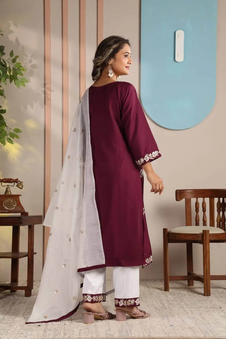RICH-LOOK-RAYON-EMBROIDERY-WORK-TOP-BOTTOM-WITH-DUPATTA-FESTIVE-WEAR-WHOLESALE-PRICE-ETHNIC-GARMENT-18.webp