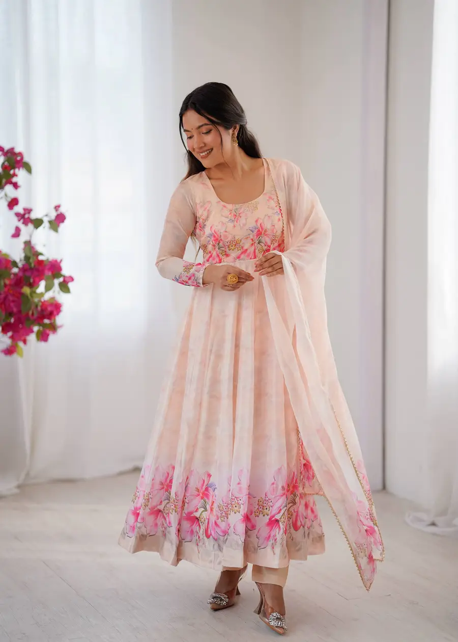 RICH-LOOK-TABBY-ORGANZA-SILK-DIGITAL-PRINT-WITH-HAND-WORK-GOWN-BOTTOM-WITH-DUPATTA-FESTIVE-WEAR-WHOLESALE-PRICE-ETHNIC-GARMENT-5-1.webp