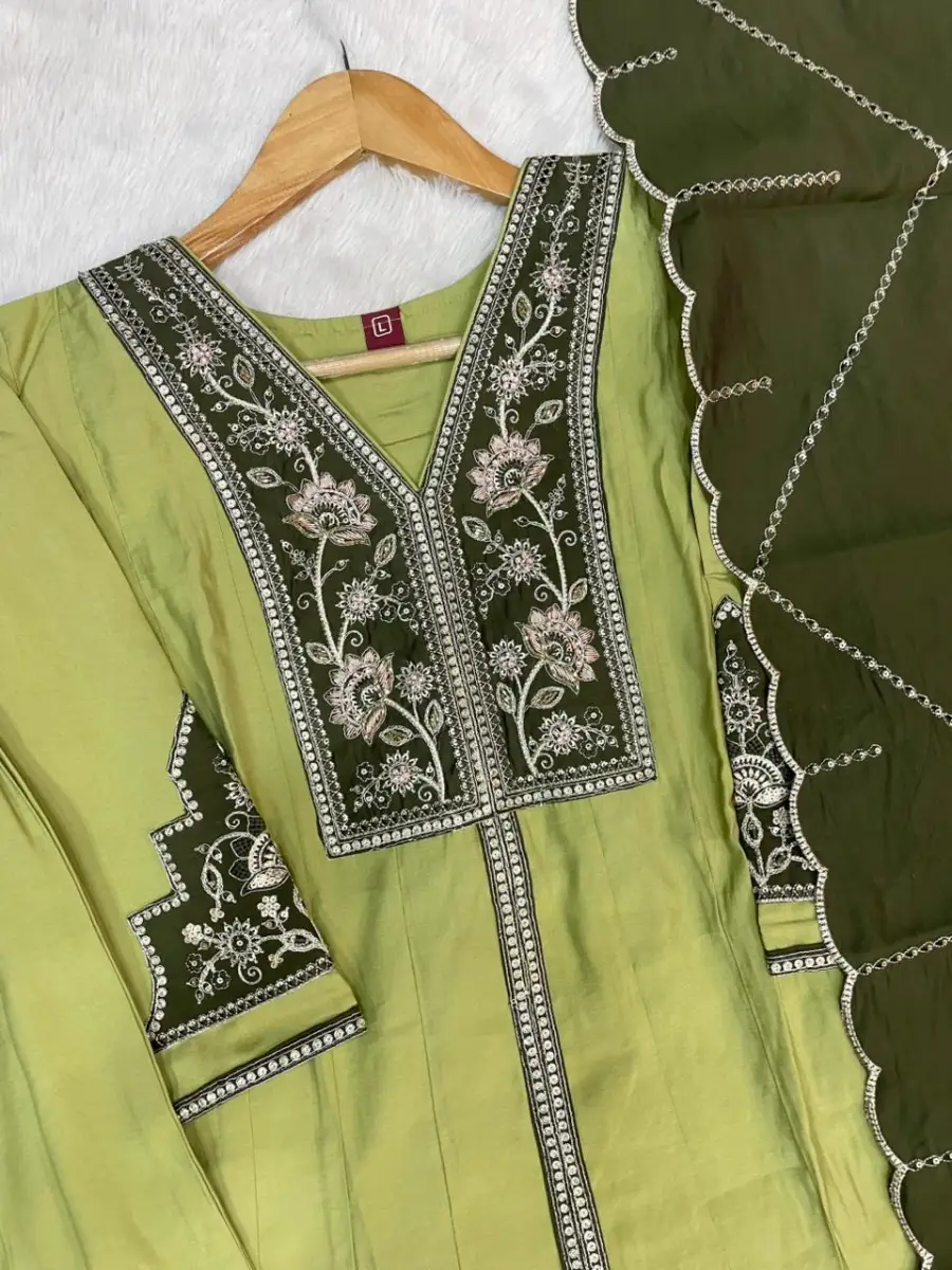 1DESIGNER ROMAN SILK MULTI EMBROIDERY THREAD WITH BEAUTIFUL HAND WORK TOP PALAZZO WITH DUPATTA FESTIVE WEAR WHOLESALE PRICE ETHNIC GARMENT (1)