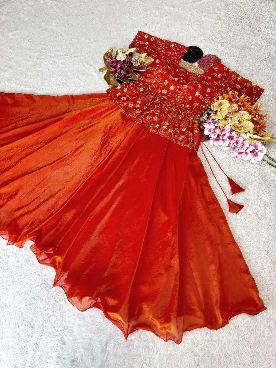 1RICH LOOK SPACE SILK SEQUENCE EMBROIDERY WORK TOP LEHENGA SET WEDDING WEAR WHOLESALE PRICE ETHNIC GARMENT (5)