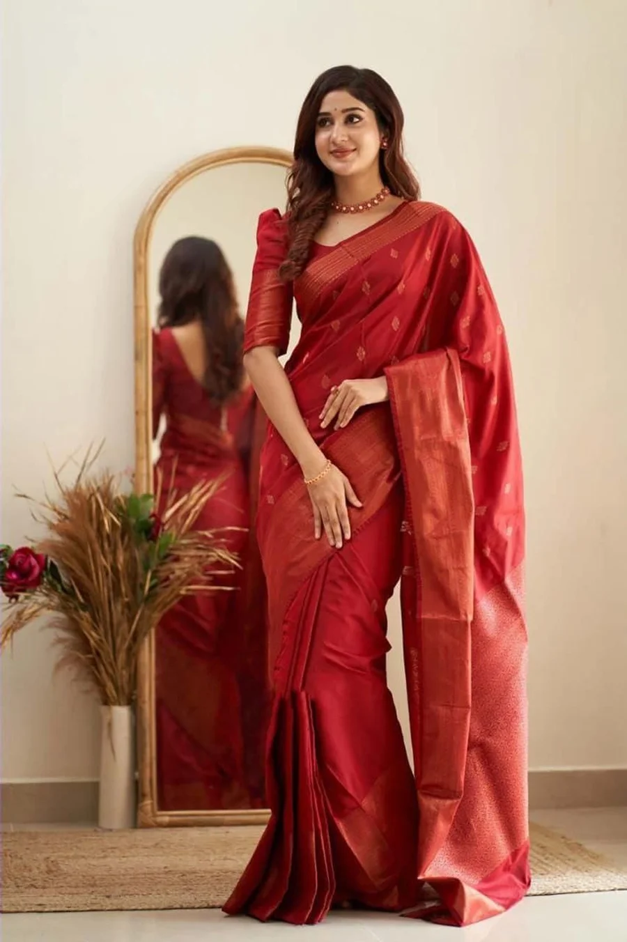 2NEW ARRIVAL LICHI SILK RICH PALLU & JACQUARD WORK SAREE WITH UNSTITCHED BLOUSE FESTIVE WEAR WHOLESALE PRICE ETHNIC GARMENT (10)