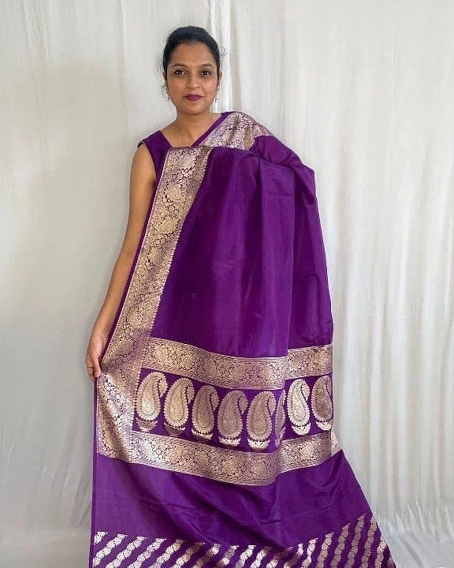 2NEW ARRIVAL LICHI SILK RICH PALLU & JACQUARD WORK SAREE WITH UNSTITCHED BLOUSE FESTIVE WEAR WHOLESLE PRICE ETHNIC GARMENT (5)
