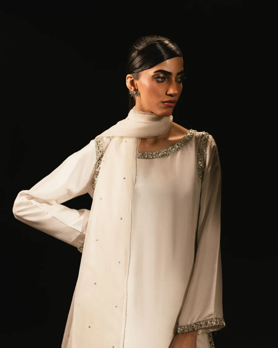 2RICH LOOK NATURAL CREPE BEADS LACE BORDER WORK TOP PALAZZO WITH DUPATTA FESTIVE WEAR WHOLESALE PRICE ETHNIC GARMENT (24)