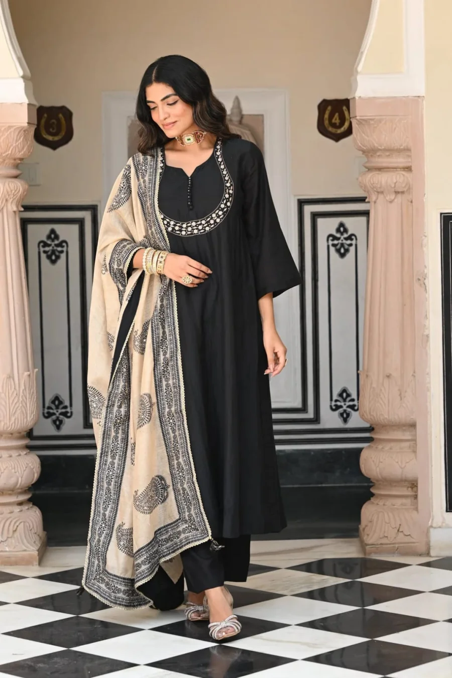 5FANCY ROMAN SILK EMBROIDERY WORK TOP BOTTOM WITH DUPATTA FESTIVE WEAR WHOLESALE PRICE ETHNIC GARMENT (34)