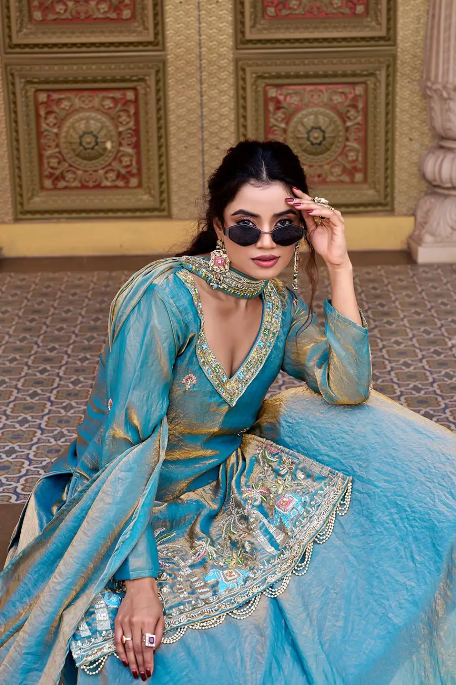 7FANCY FENDY EMBROIDERY BEADS (MOTI) SEQUENCE & THREAD WORK TOP LEHENGA WITH DUPATTA WEDDING WEAR WHOLESALE PRICE ETHNIC GARMENT (17)