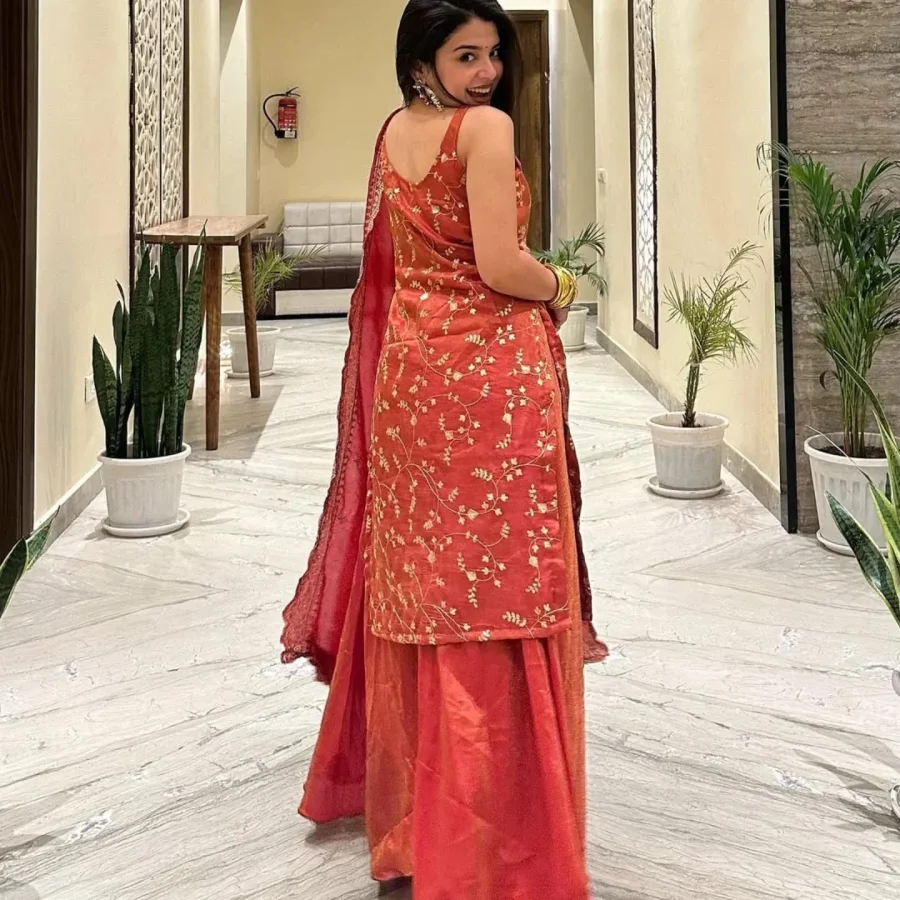 DESIGNER CHINON EMBROIDERY WORK TOP PALAZZO WITH DUPATTA FESTIVE WEAR WHOLESALE PRICE ETHNIC GARMENT (4)