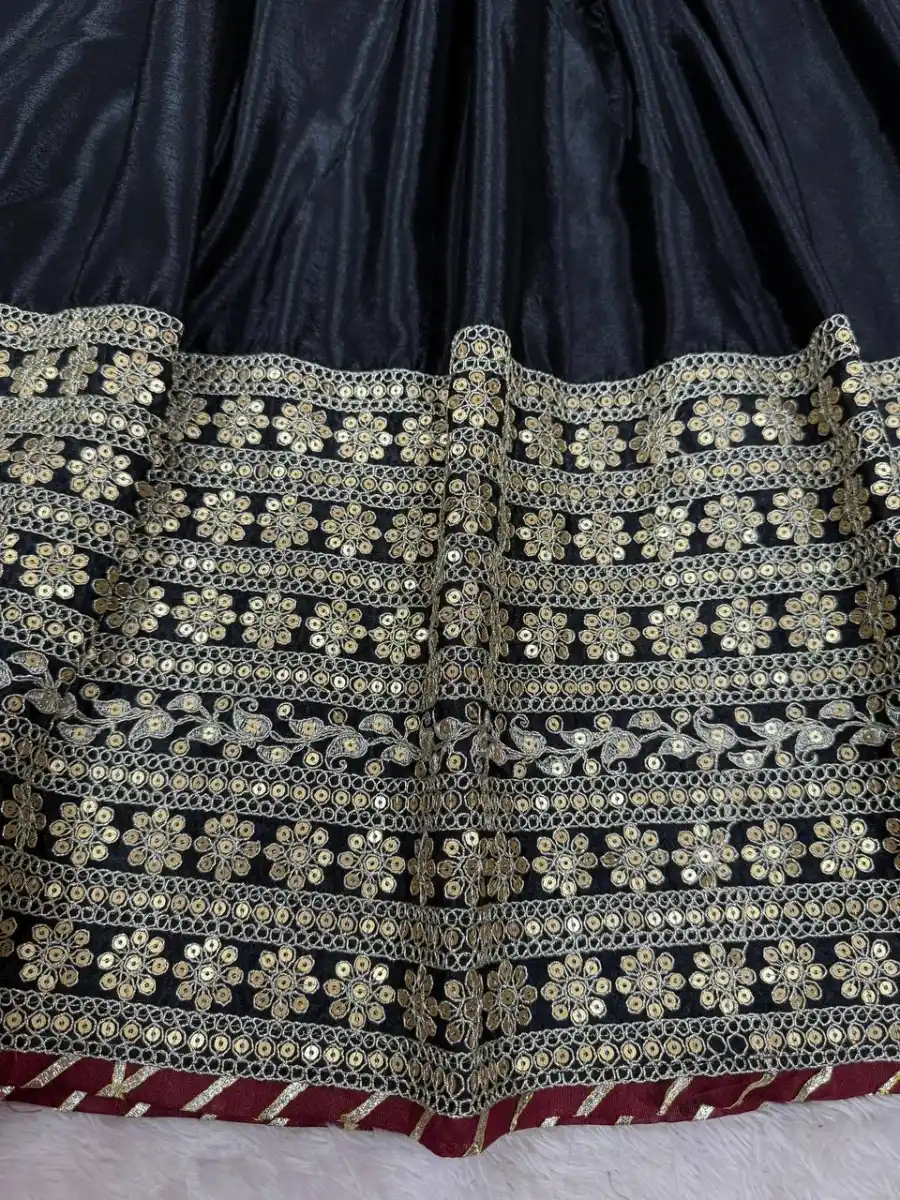 DESIGNER CHINON THREAD WITH SEQUENCE LACE BORDER WORK GOWN BOTTOM WITH DUPATTA WEDDING WEAR WHOLESALE PRICE ETHNIC GARMENT (1)