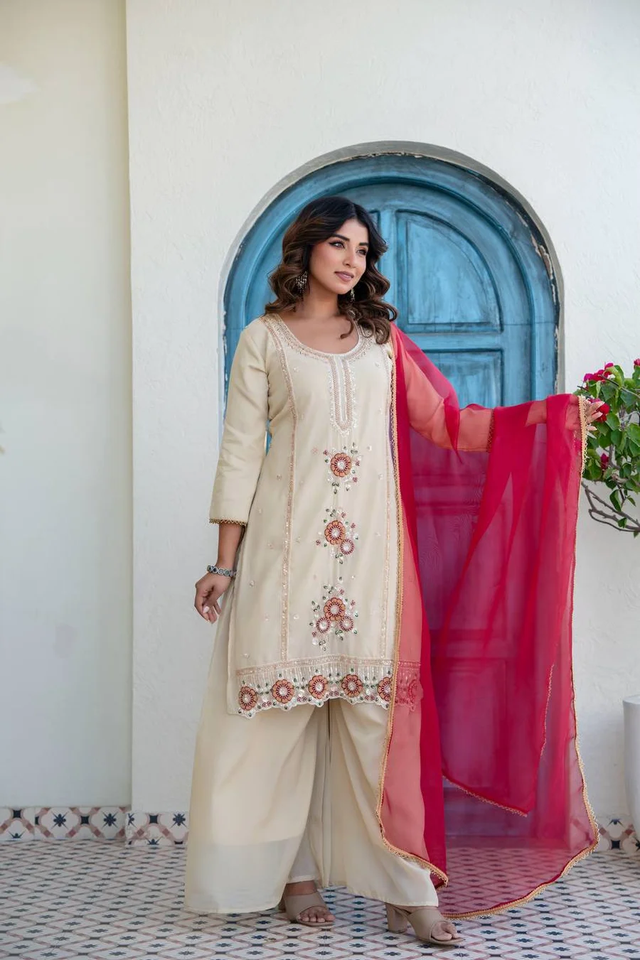DESIGNER COSMOS SHIMMER ZARDOSI BEADS WORK TOP PALAZZO WITH DUPATTA FESTIVE WEAR WHOLESALE PRICE ETHNIC GARMENT (7)