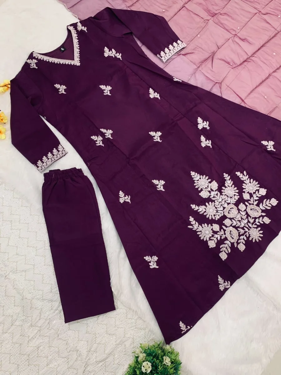 DESIGNER MUSLIN EMBROIDERY DORI WORK TOP BOTTOM WITH DUPATTA FESTIVE WEAR WHOLESALE PRICE ETHNIC GARMENT (11)
