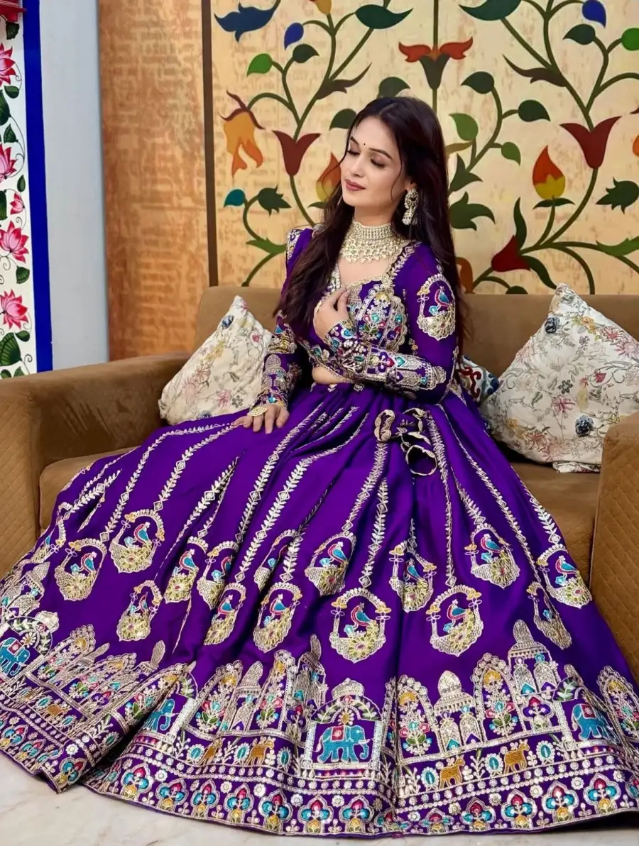 DESIGNER VICHITRA EMBROIDERY CODING SEQUENCE & THREAD WORK LEHENGA CHOLI WITH DUPATTA WEDDING WEAR WHOLESALE PRICE ETHNIC GARMENT (2)