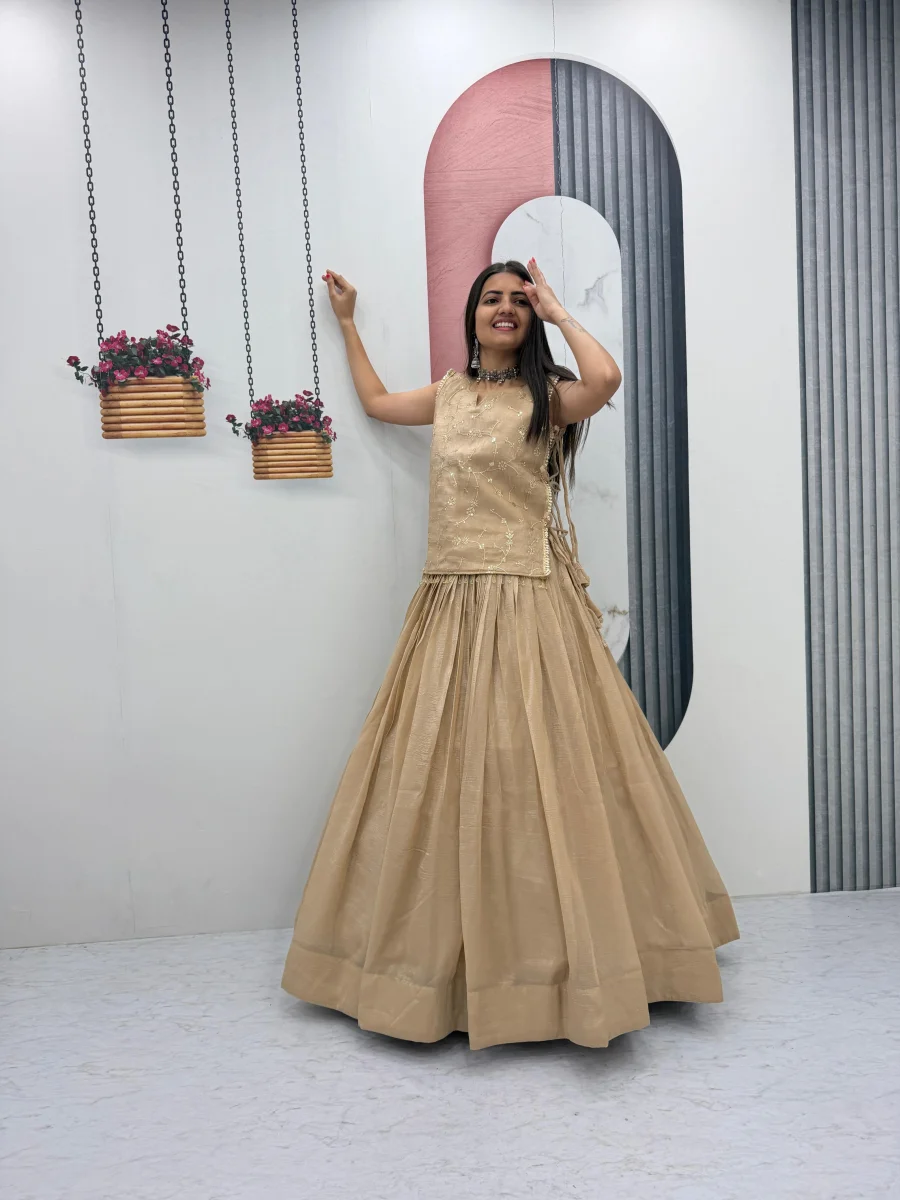 MODERN CRUNCHY SILK PLAIN LEHENGA CHOLI WITH THREAD AND SEQUENCE WORK JACKET WEDDING WEAR WHOLESALE PRICE ETHNIC GARMENT (15)