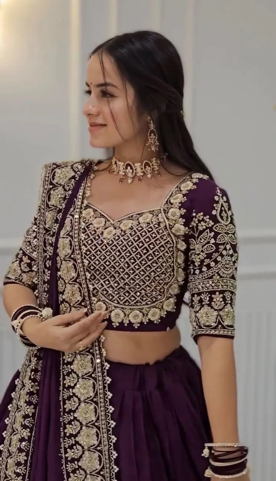 MODERN GEORGETTE EMBROIDERY THREAD & SEQUENCE WORK LEHENGA CHOLI WITH DUPATTA FESTIVE WEAR WHOLESALE PRICE ETHNIC GARMENT (2)