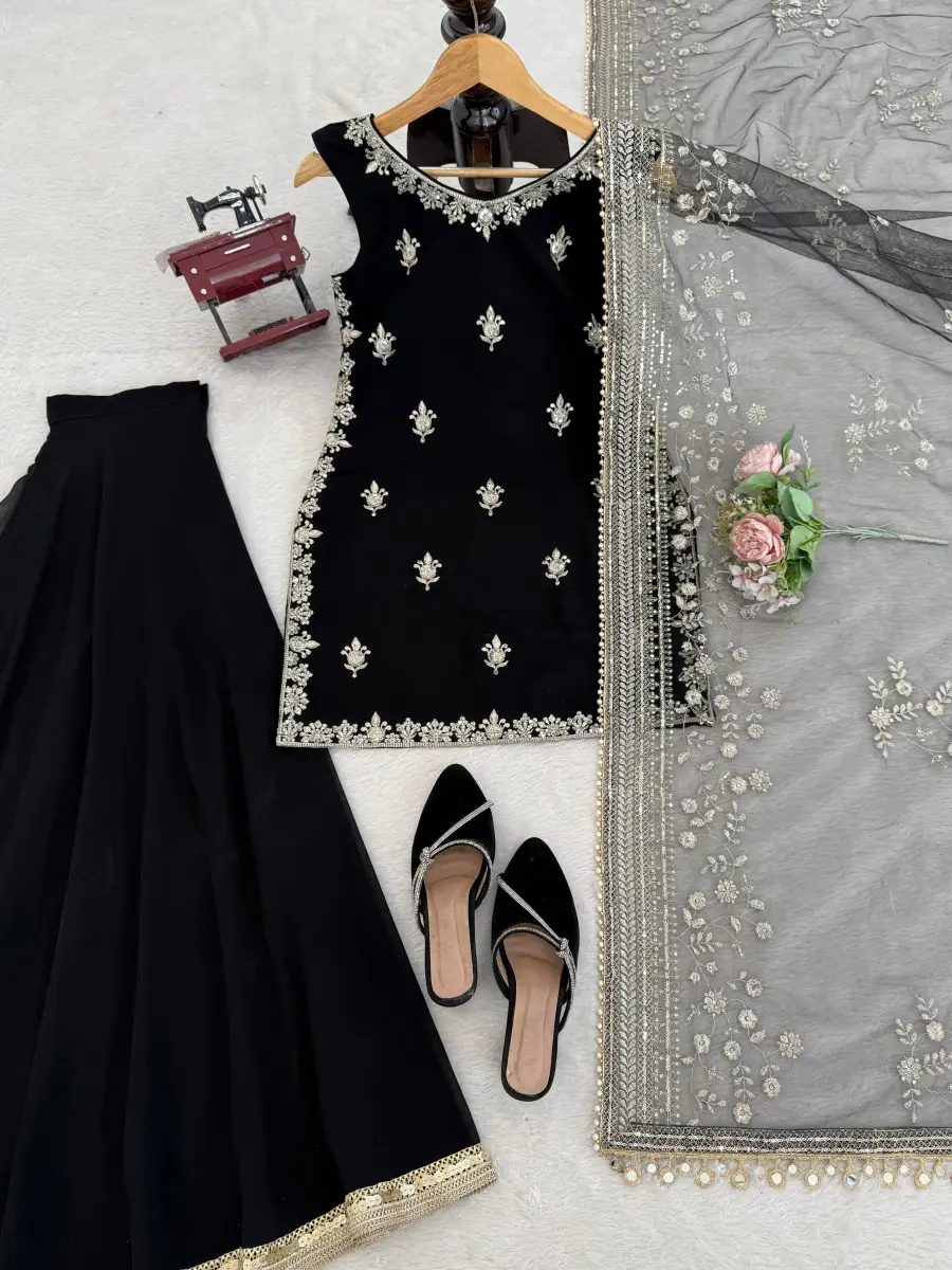 MODERN GEORGETTE THREAD WITH SEQUENCE WORK TOP PALAZZO WITH DUPATTA WEDDING WEAR WHOLESALE PRICE ETHNIC GARMENT (8)