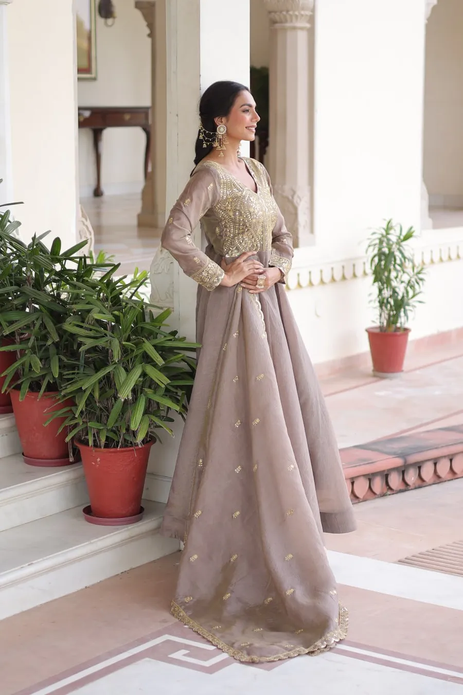 MODERN GOLD CRUSH SEQUENCE & ZARI EMBROIDERY WORK GOWN WITH DUPATTA FESTIVE WEAR WHOLESALE PRICE ETHNIC GARMENT (7)
