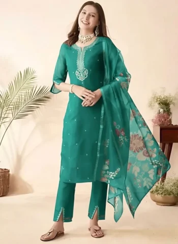 MODERN SLUB COTTON EMBROIDERY WORK TOP BOTTOM WITH DUPATTA RAMA