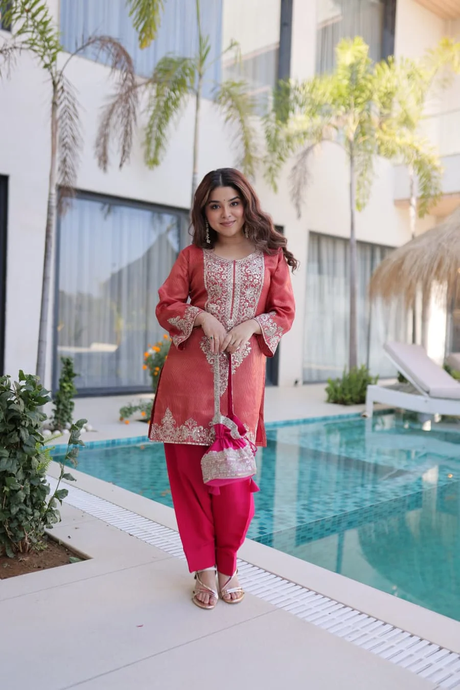 MODERN VICOSE SEQUENCE & CODING ZARI EMBROIDERY WORK TOP BOTTOM WITH BATWA SET FESTIVE WEAR WHOLESALE PRICE ETHNIC GARMENT (2)