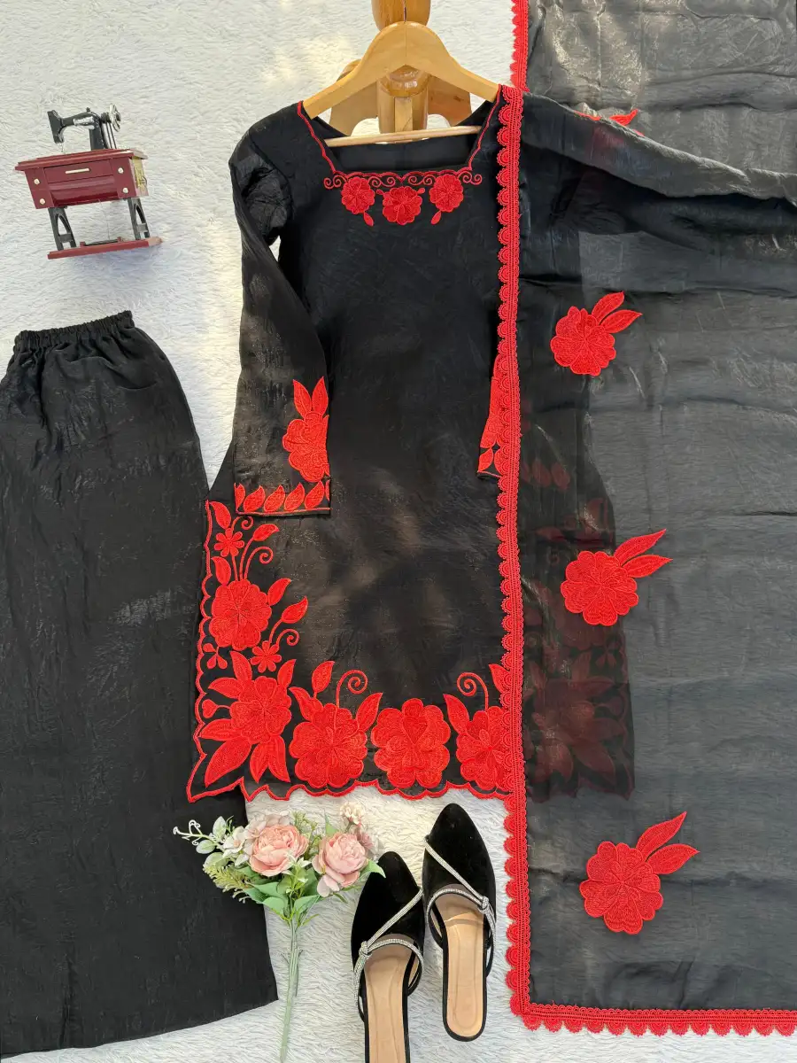 NEW ARRIVAL FENDY SILK THREAD WITH SEQUENCE WORK TOP PALAZZO WITH DUPATTA FESTIVE WEAR WHOLESALE PRICE ETHNIC GARMENT (17)