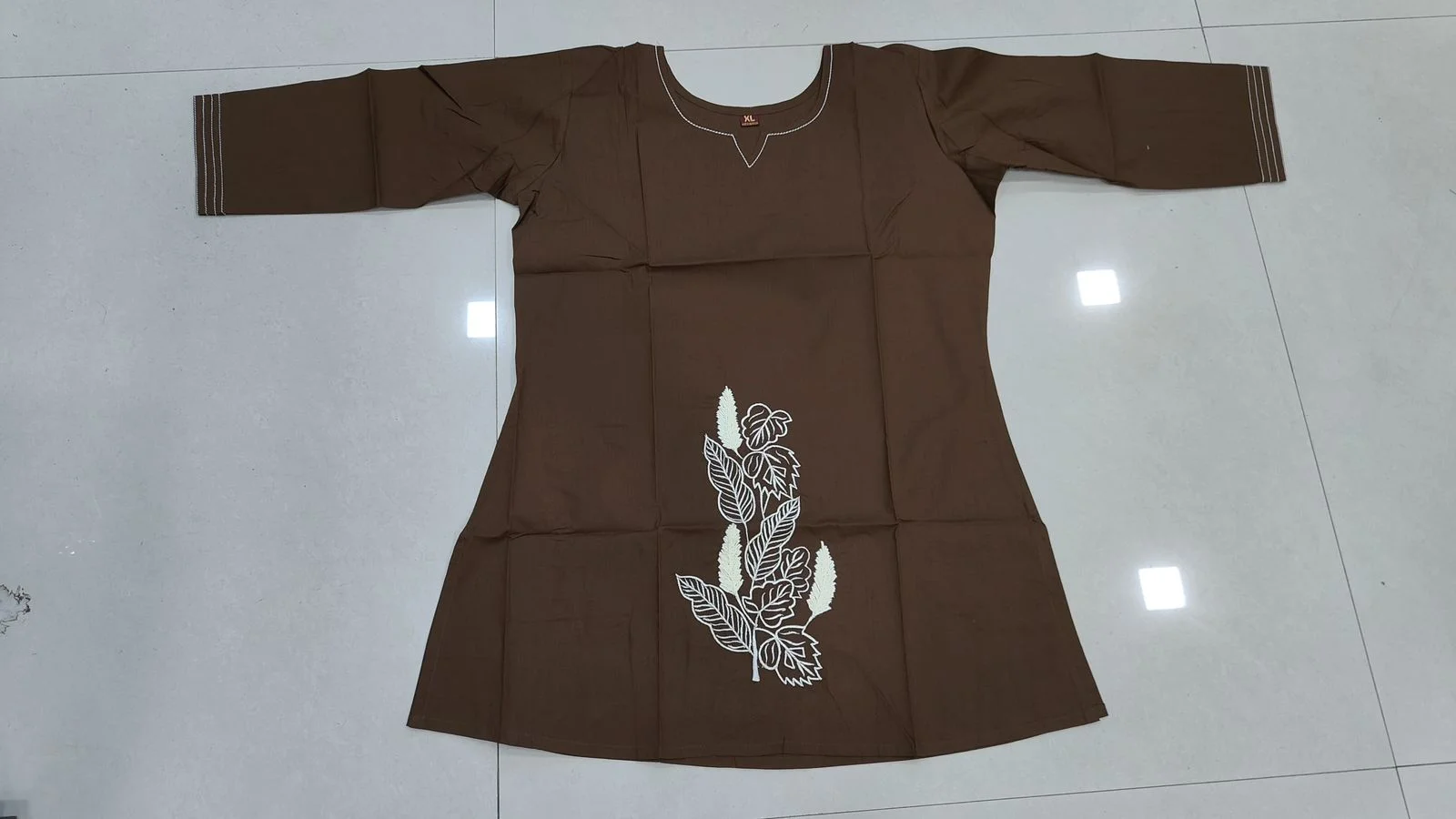 RICH LOOK DHABU COTTON HAND EMBROIDERY BUTTA WORK TOP CASUAL WEAR WHOLESALE PRICE ETHNIC GARMENT (1)