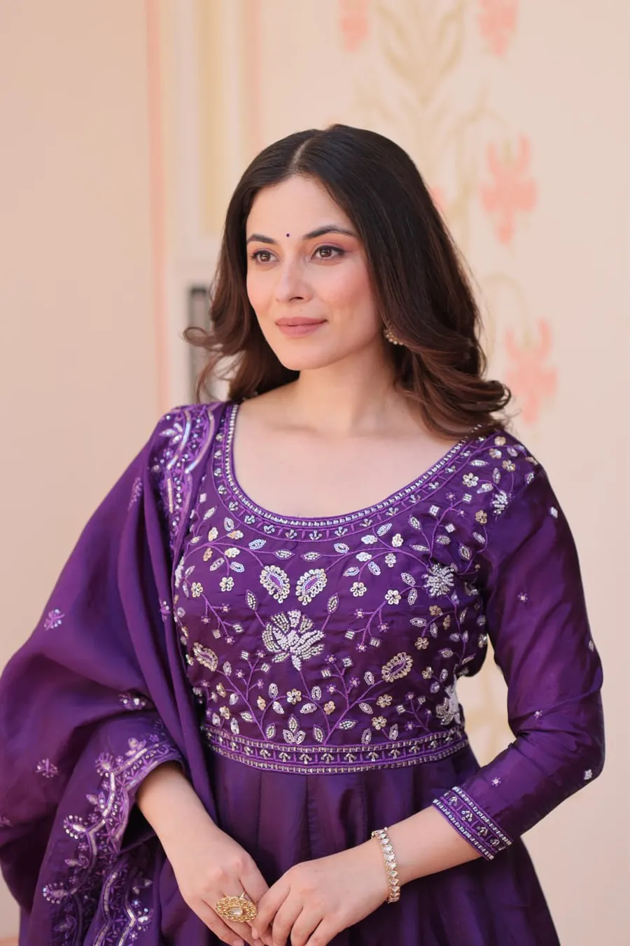 RICH LOOK GOLD CRUSH BEADS EMBROIDERY-WORK GOWN WITH DUPATTA WEDDING WEAR WHOLESALE PRICE ETHNIC GARMENT (26)