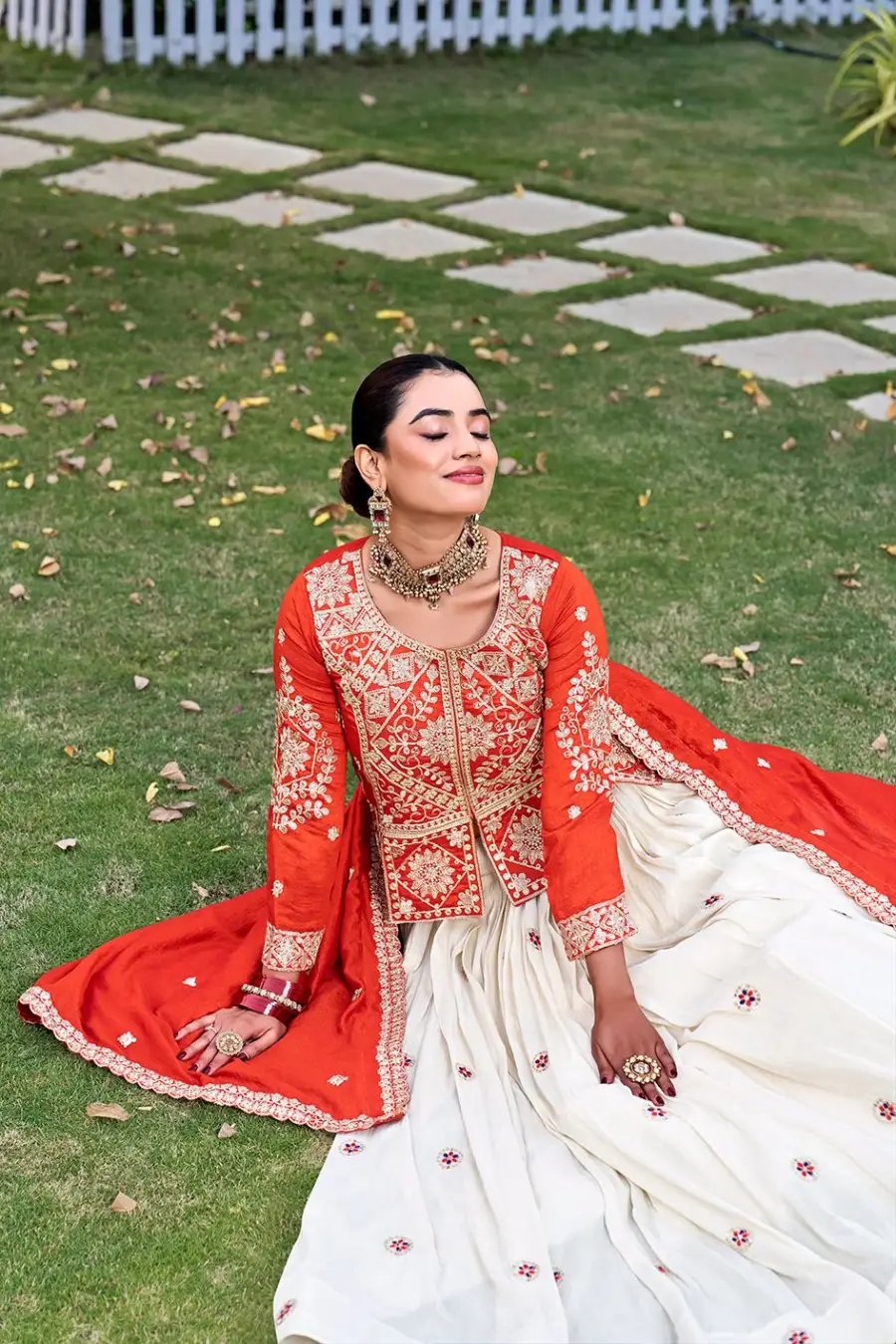 RICH LOOK VICHITRA EMBROIDERY CODING SEQUENCE & THREAD WORK TOP LEHENGA WITH DUPATTA WEDDING WEAR WHOLESALE PRICE ETHNIC GARMENT (6)