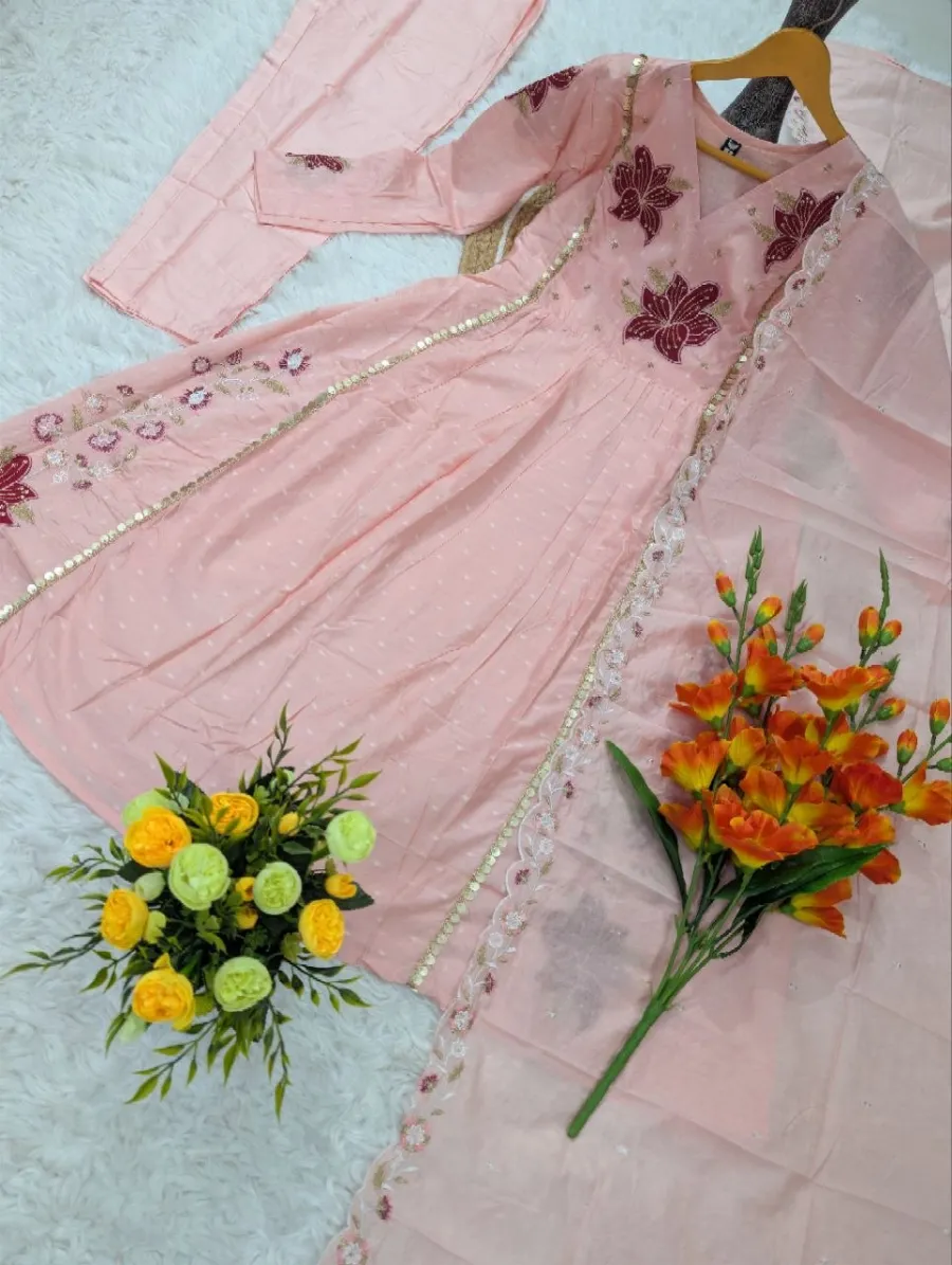 17MODERN COTTON BUTTI SEQUENCE EMBROIDERED WORK TOP BOTTOM WITH DUPATTA FESTIVE WEAR WHOLESALE PRICE ETHNIC GARMENT (14)