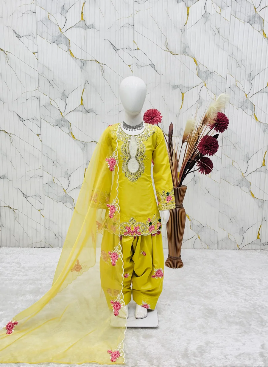 18RICH LOOK NATURAL CREPE EMBROIDERY SEQUENCE WORK KID'S TOP PATIYALA WITH DUPATTA FESTIVE WEAR WHOLESALE PRICE ETHNIC GARMENT (14)