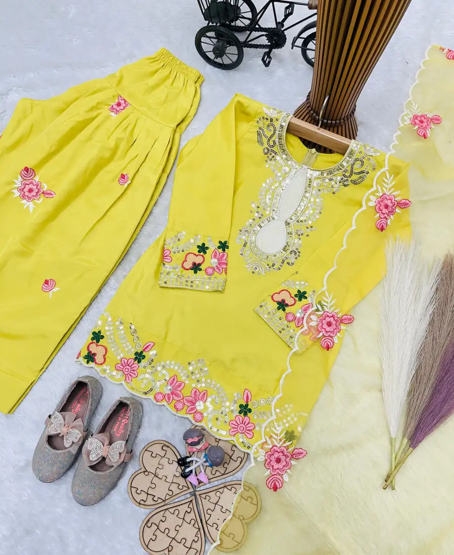 18RICH LOOK NATURAL CREPE EMBROIDERY SEQUENCE WORK KID'S TOP PATIYALA WITH DUPATTA FESTIVE WEAR WHOLESALE PRICE ETHNIC GARMENT (15)