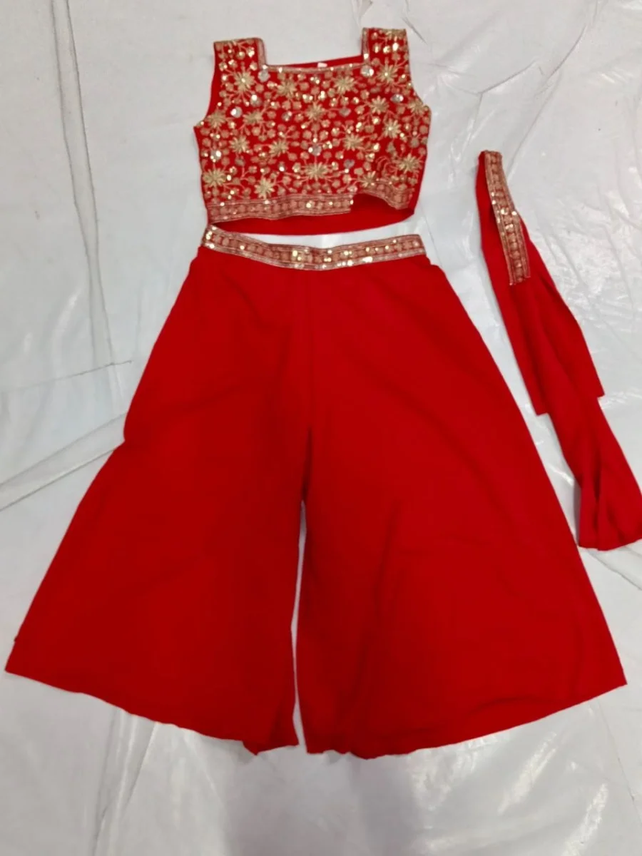 1FANCY CREPE EMBROIDERED WORK KID'S TOP PALAZZO WITH DUPATTA FESTIVE WEAR WHOLESALE PRICE ETHNIC GARMENT (4)