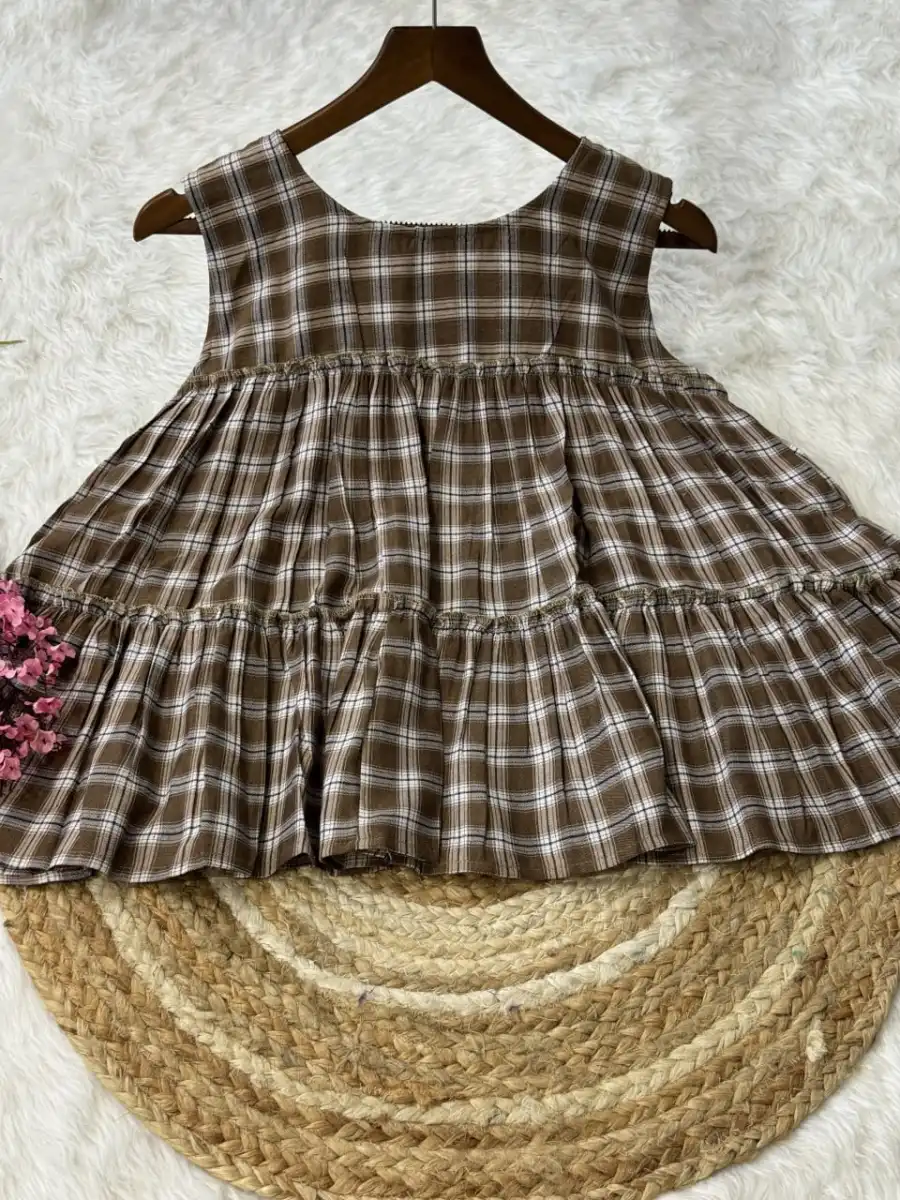 1FANCY LINEN COTTON CHECKS PRINT WORK TOP PENT SET OFFICE WEAR WHOLESALE PRICE ETHNIC GARMENT (9)