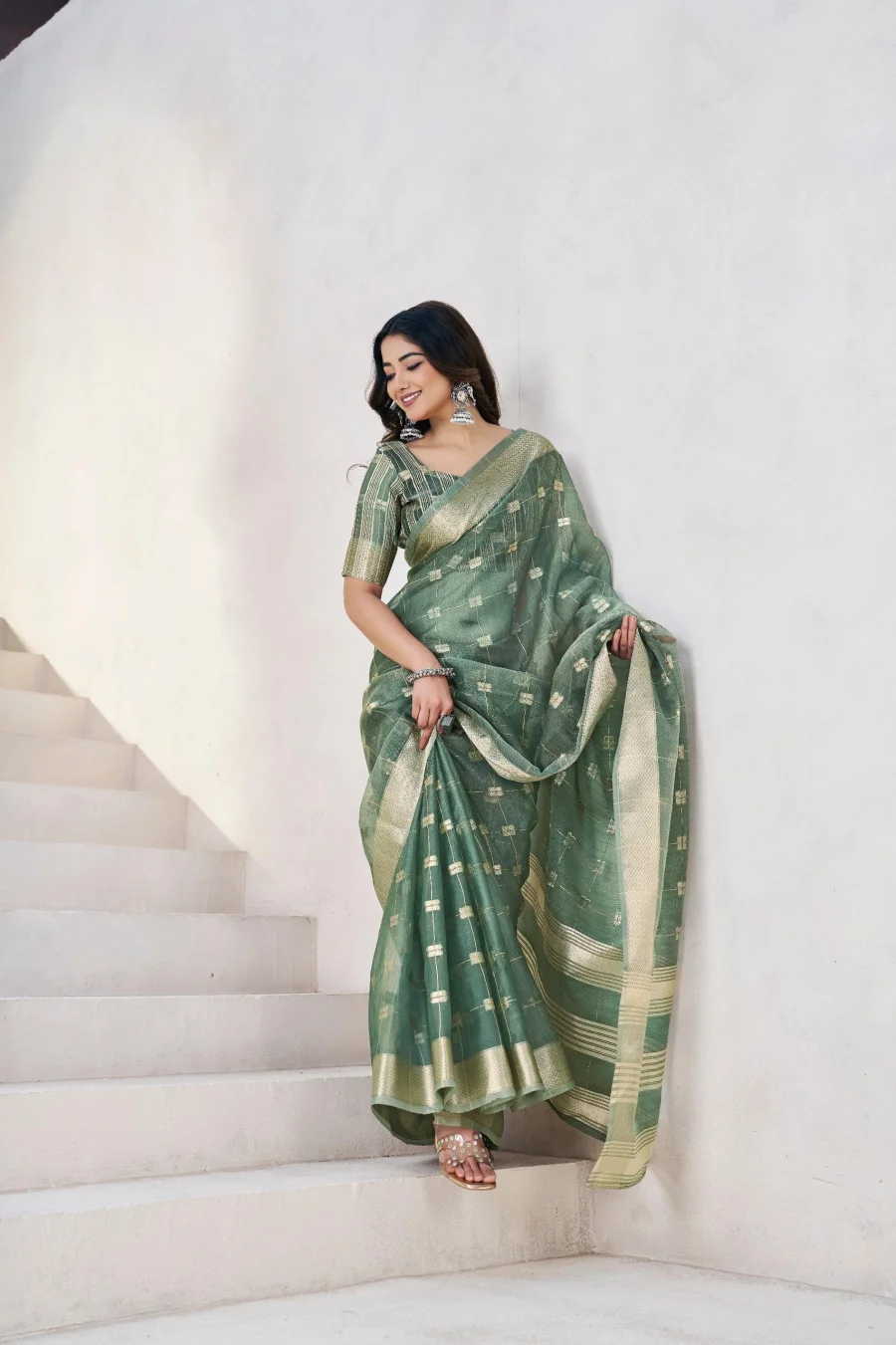 1RICH LOOK LINEN COTTON SILK GOLD ZARI AND SELF DESIGN WORK SAREE WITH UNSTITCHED BLOUSE FESTIVE WEAR WHOLESALE PRICE ETHNIC GARMENT (10)