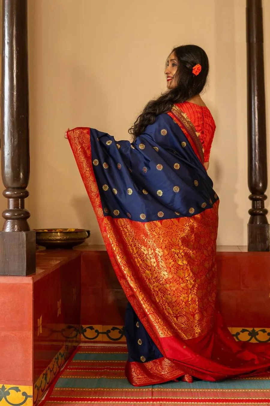 1TRENDING LICHI SILK JACQUARD WORK SAREE WITH UNSTITCHED BLOUSE FESTIVE WEAR WHOLESALE PRICE ETHNIC GARMENT (16)
